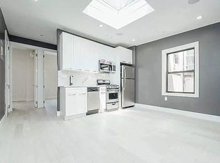 114 S 1st St #3A, Brooklyn, NY 11249