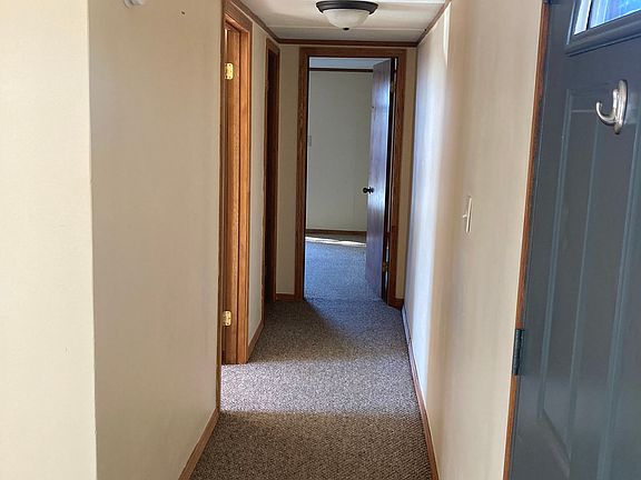 4th image of 1535 Maureen Dr