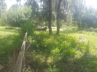 23571 SE Hawthorne Rd, Hawthorne, FL 32640