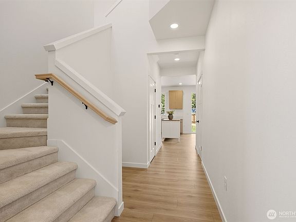 2nd image of 9711 Mckinley Avenue E