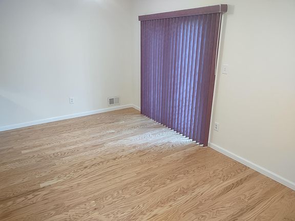 4th image of 621B Arden Ave