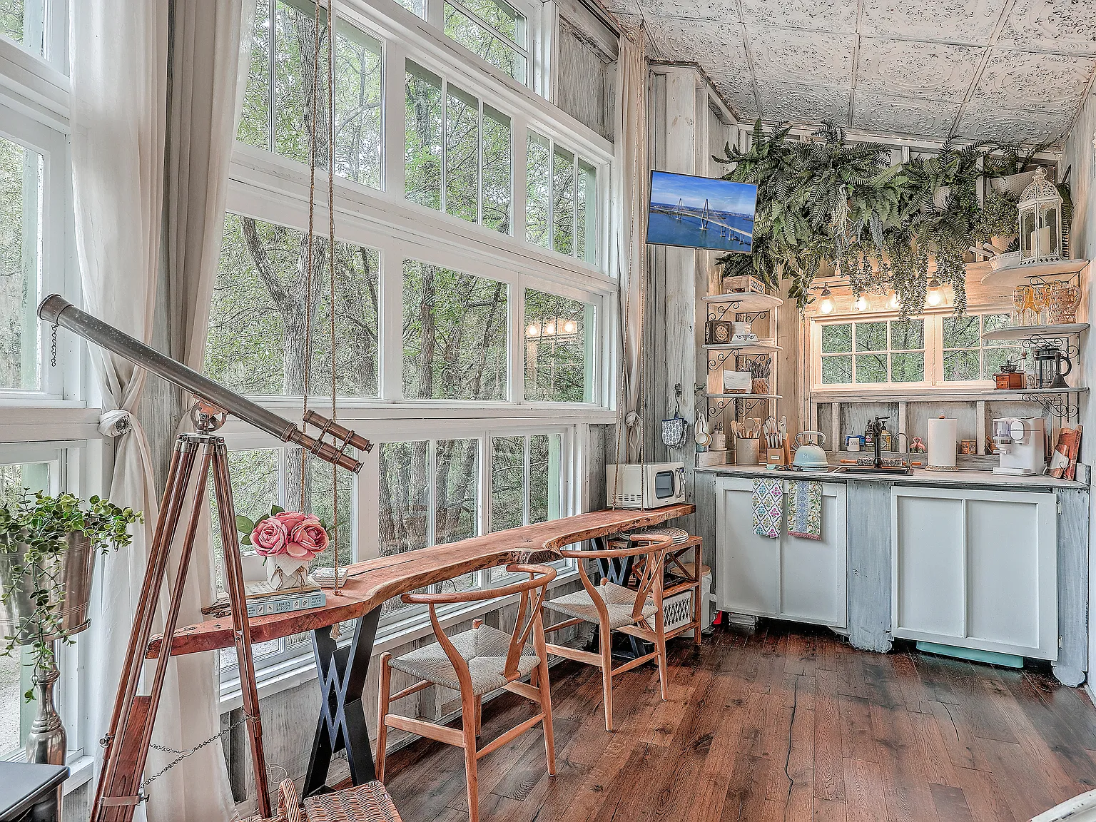 1 bed, 300 sqft, $3,250 — Photo 3