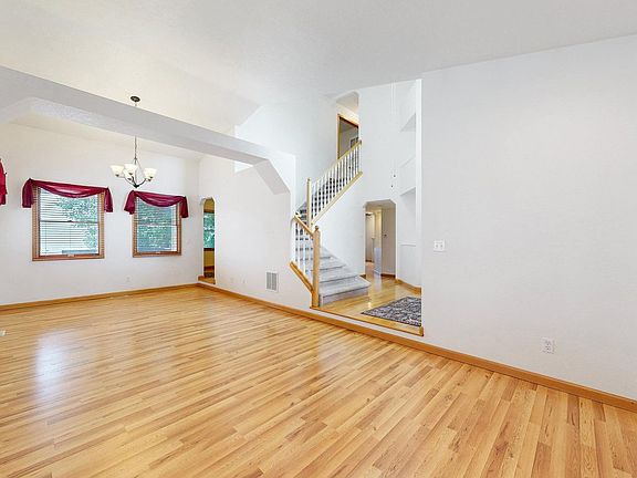 5th image of 5017 W 6th St Rd