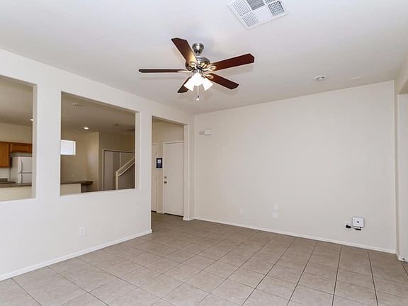 4th image of 6784 Twisted Wood Dr