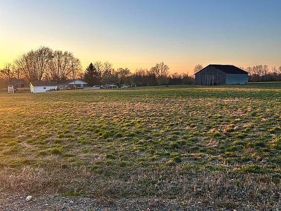 2nd image of 7 Jonah Kelsey Rd