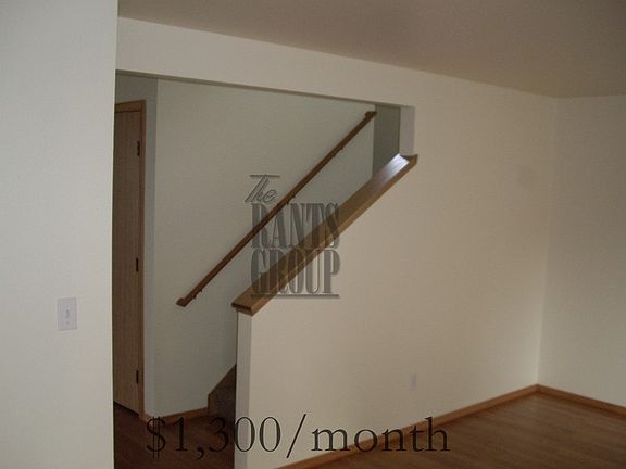 3rd image of 1338 Puget St NE