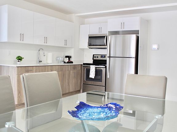 2nd image of 971 W Flagler St APT 1