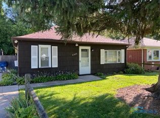 6026 Curson Dr, Toledo, OH 43612