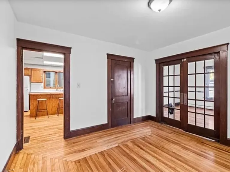 171 Sherman St #1 — Photo 2