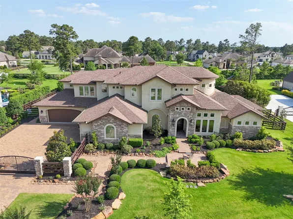 18 Rugged Lark Cir, Tomball, TX 77377