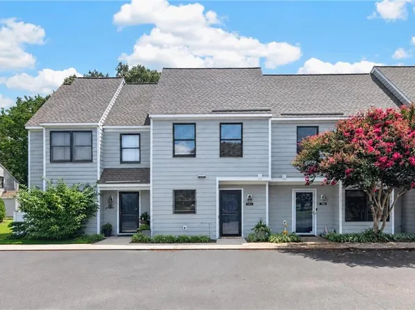 1844 Dockside Dr #14E, Gloucester, VA 23072
