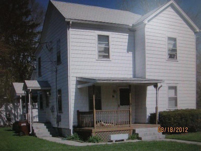 1st image of 27 Cedarlawn Dr