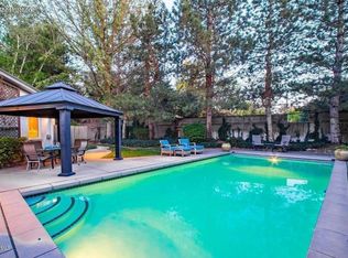 1850 E Cottonwood Club Dr, Holladay, UT 84117