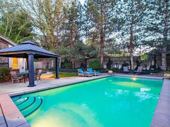 1850 E Cottonwood Club Dr, Holladay, UT 84117