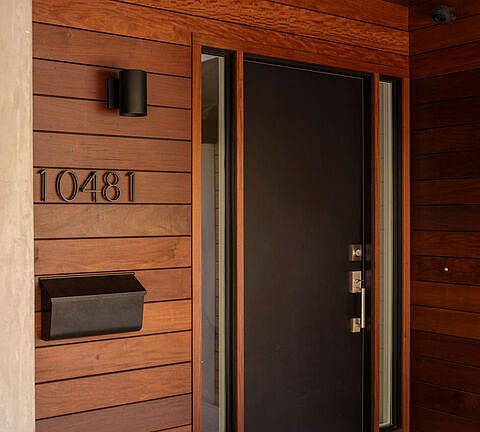 3rd image of 10481 Lindbrook Dr