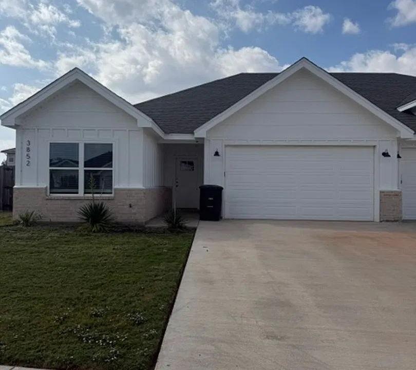 3852 Kala Dr