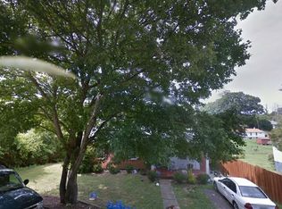 104 Chadmore Dr, Fieldale, VA 24089