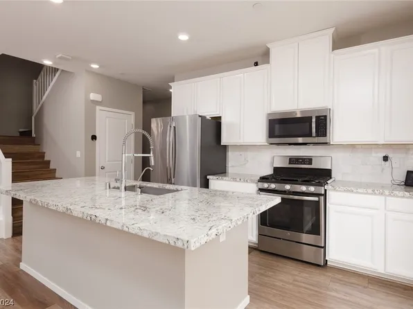 525 Mossy Cup St #711, Henderson, NV 89052