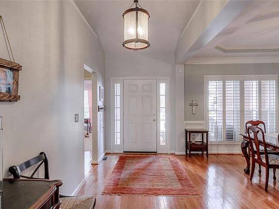 5th image of 2661 Thornberry Pl