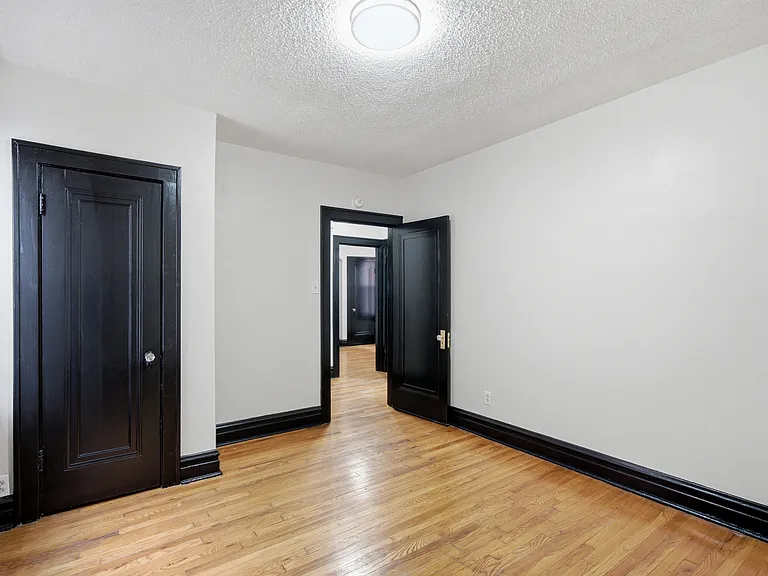 5055 Lindenwood Ave #1F — Photo 21
