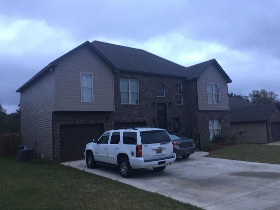 2nd image of 5221 Meadow Lake Cir