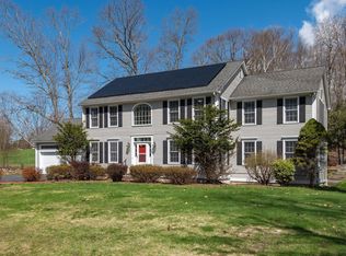 6 Drury Plains Rd, Stratham, NH 03885