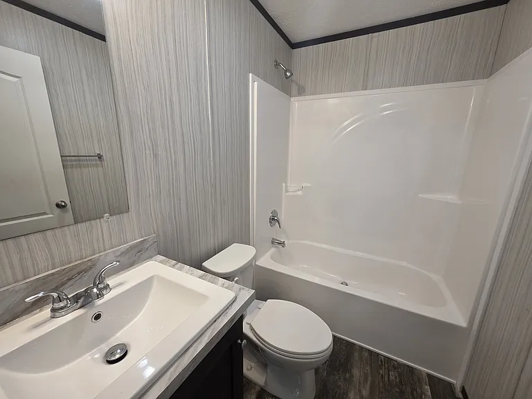 700 W Ridgeway Ave #233 — Photo 11