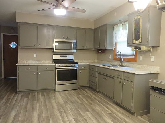 5th image of 12143 E Gregg Blvd