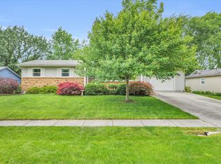 505 N 5th St, Saint Joseph, IL