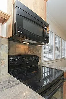 Ge Profile Microwave & Stove