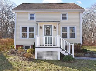 569 Boston Neck Rd, North Kingstown, RI 02852