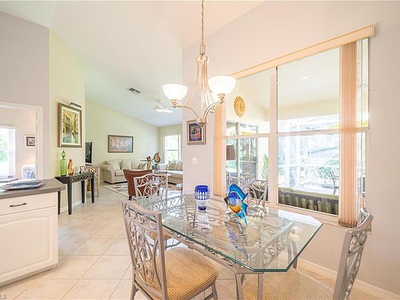 5th image of 22380 Fountain Lakes Blvd