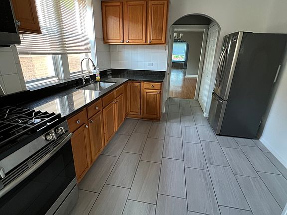 2nd image of 8242 Knox Ave APT 2