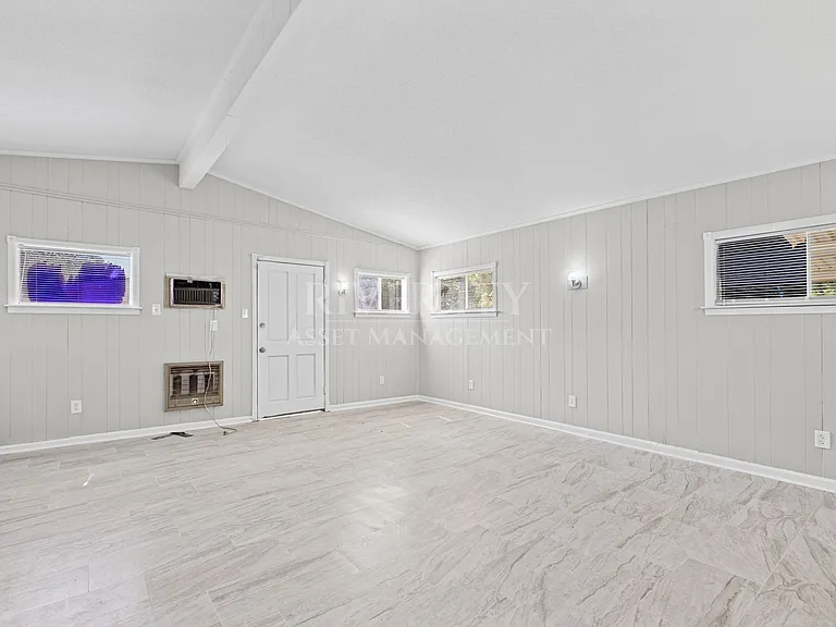 5040 Colewood Ave — Photo 10