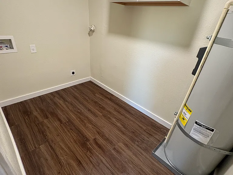 1462 Cascade Dr — Photo 12