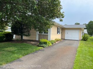 39 Baser Ln, Brick, NJ 08724