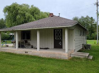 5337 E Black River Rd, Black River, MI 48721