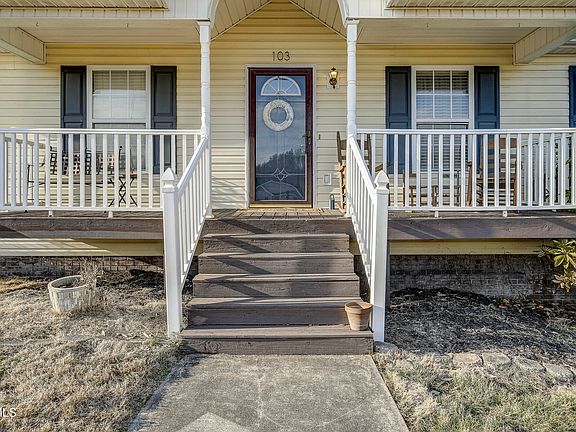 4th image of 103 Judd Ln