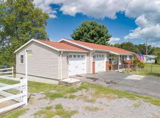 208 Pennywood Ave, Montgomery, PA 17752