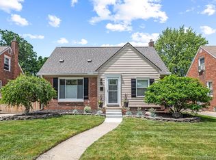 812 Cherry Ave, Royal Oak, MI 48073