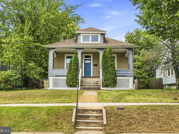 2nd image of 3708 Coolidge Ave