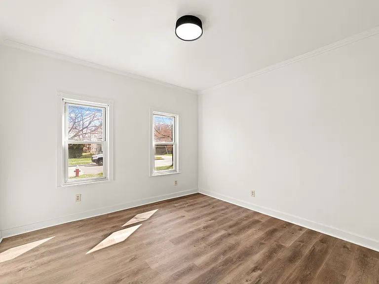 1314 Cove Ave — Photo 8
