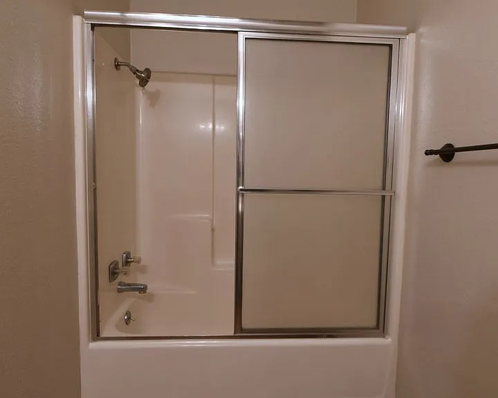 710 Kelli — Photo 18