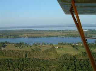 2 Poor Farm Rd, Alburg, VT 05440