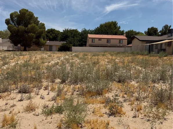 14791 Crofton Ln #343, Helendale, CA 92342