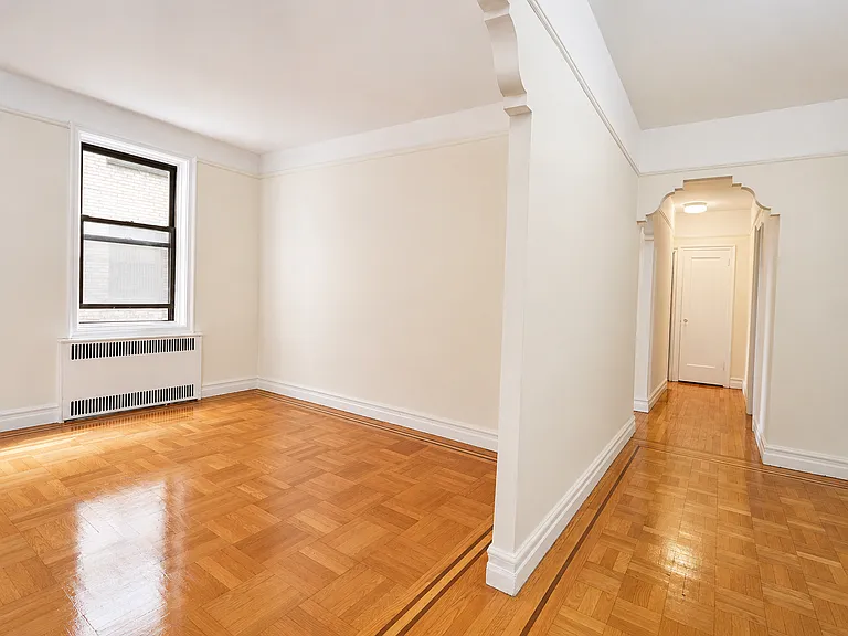 1820 Avenue N #3A — Photo 1