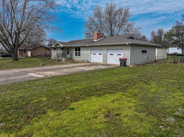 1905 W Boston Ave, Jay, OK 74346