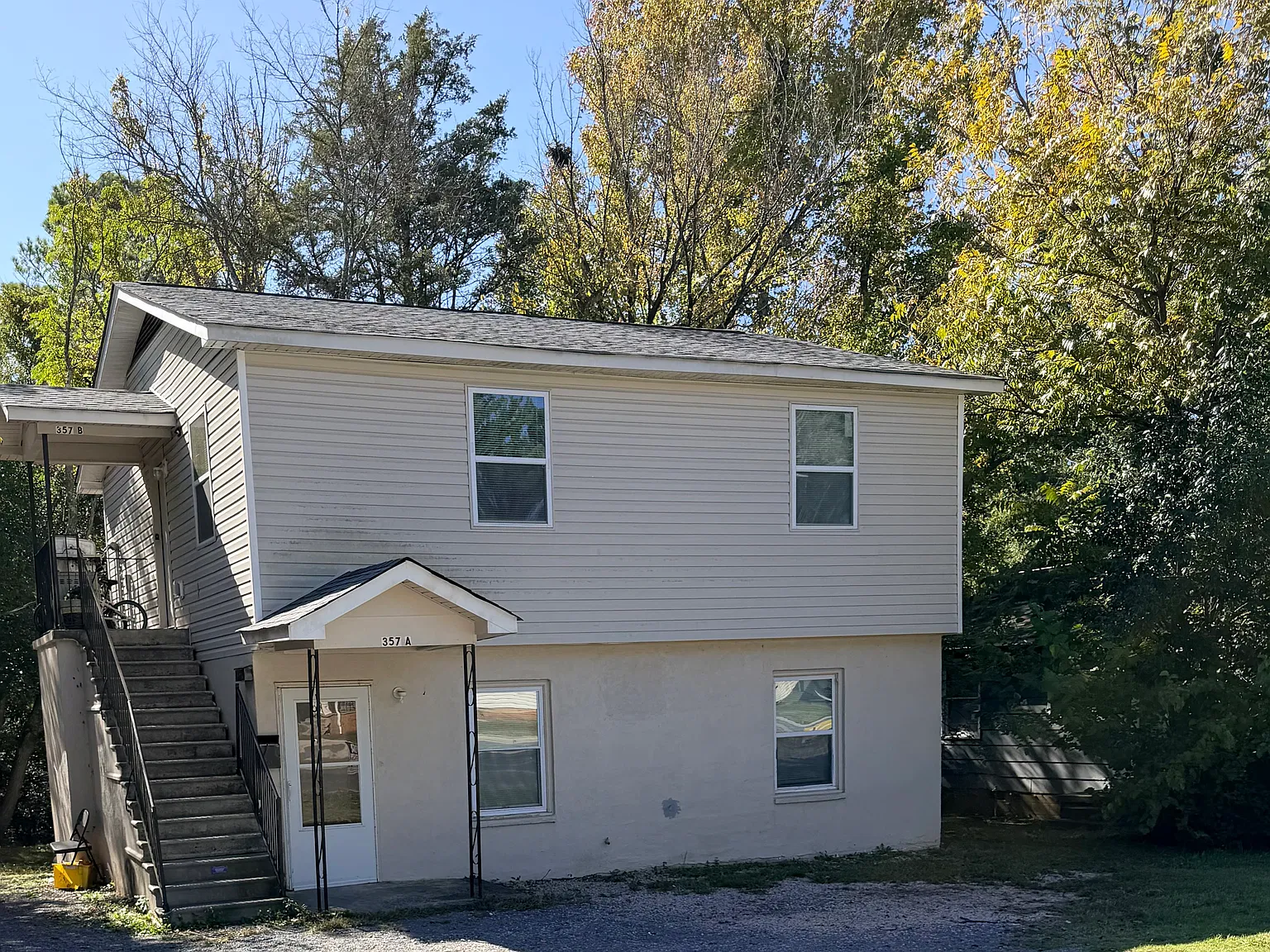 2 bed, 880 sqft, $1,200 — Photo 1