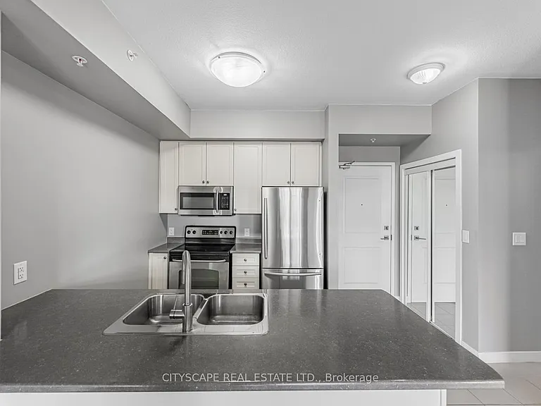 5020 Corporate Dr #113 — Photo 4