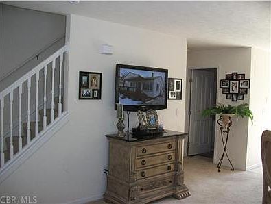 5th image of 7578 Lorimar Dr